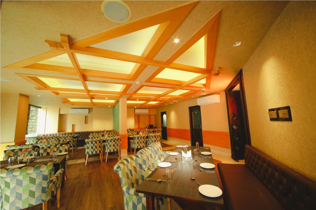 Akhil Classic Thiruvananthapuram Exterior foto